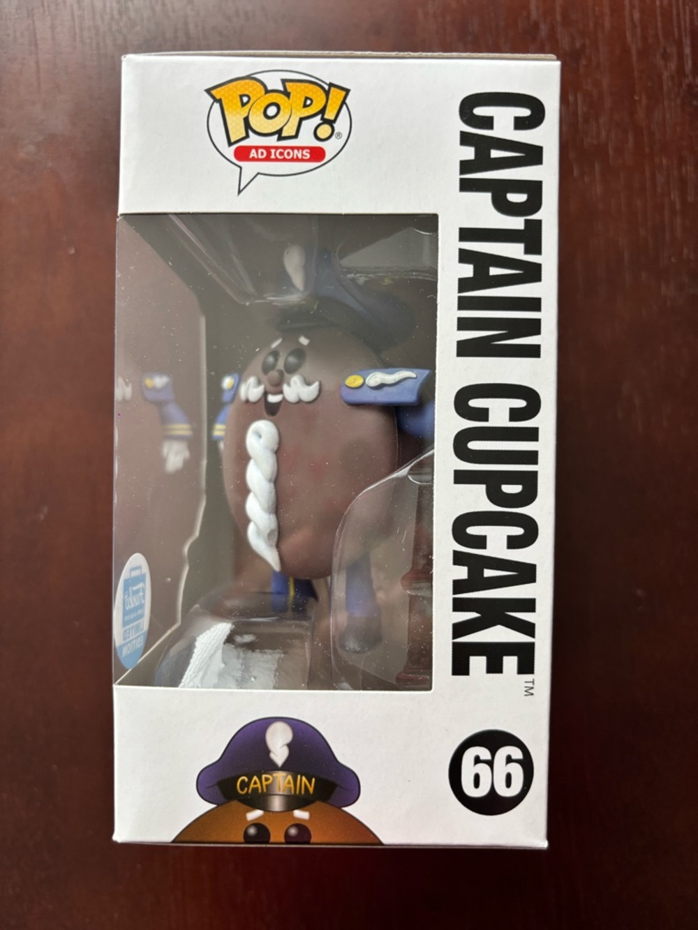 Funko Hostess POP! Ad Icons Captain Cupcake Exclusive #66 - Picture 6 of 6